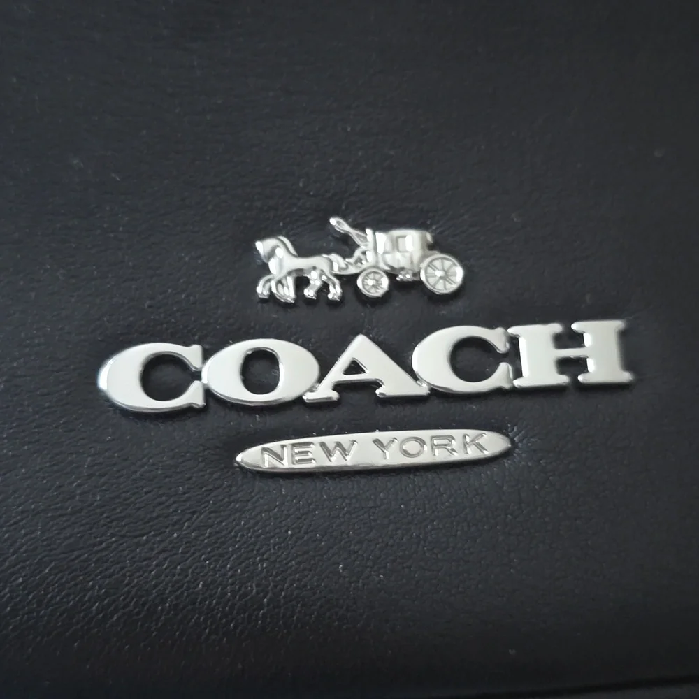 * Like New * Coach belt bag - Picture 9 of 9